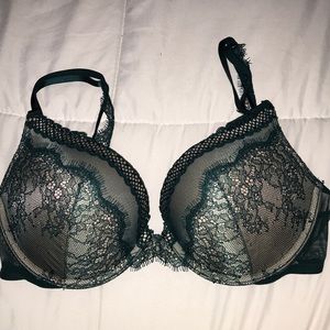 Victoria’s Secret Push up bra